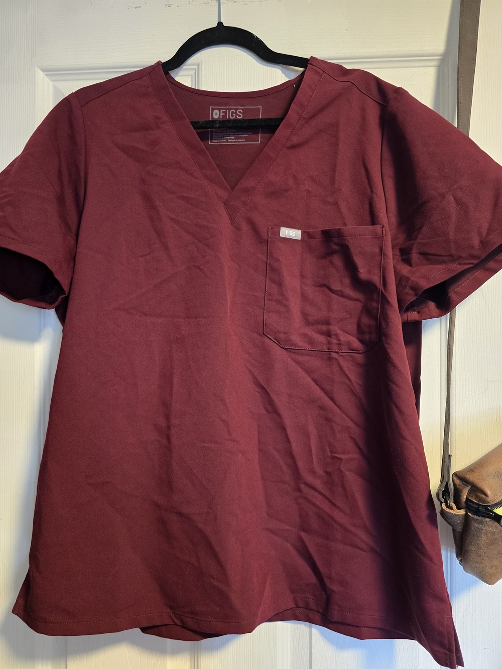 Figs Catarina Burgundy Scrub Top XL